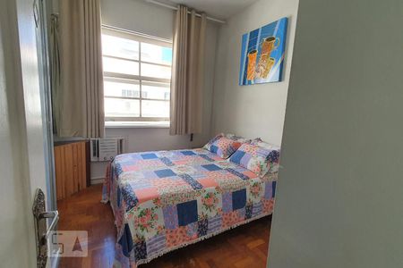 Quarto 1 de apartamento à venda com 3 quartos, 76m² em Copacabana, Rio de Janeiro