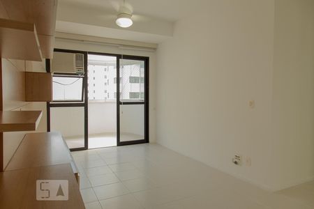 Sala de apartamento à venda com 3 quartos, 93m² em Recreio dos Bandeirantes, Rio de Janeiro