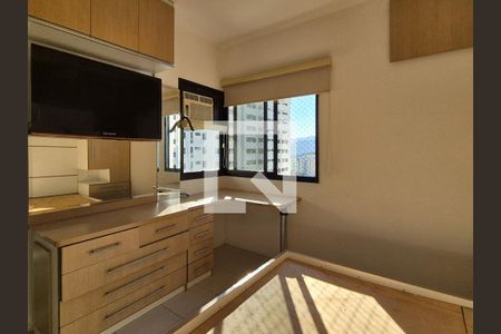 Suite de apartamento à venda com 3 quartos, 85m² em Recreio dos Bandeirantes, Rio de Janeiro