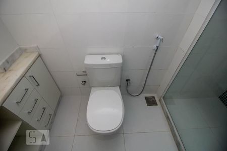 Apartamento para alugar com 200m², 3 quartos e 2 vagas Apartamento para alugar com 200m², 3 quartos e 2 vagasBanheiro da Suíte