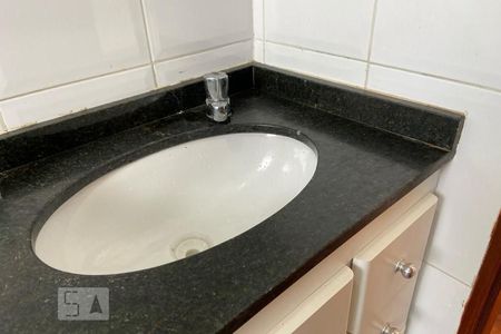 Apartamento à venda com 55m², 2 quartos e 1 vagaBanheiro - Torneira