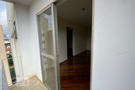 Sacada de apartamento à venda com 2 quartos, 55m² em Jardim Umarizal, São Paulo