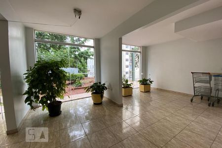 Apartamento à venda com 55m², 2 quartos e 1 vagaHall Social