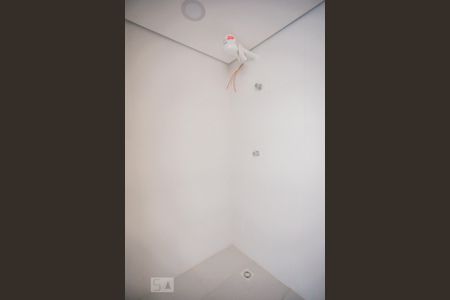 Detalhe - Banheiro de kitnet/studio para alugar com 1 quarto, 26m² em Parque Jabaquara, São Paulo