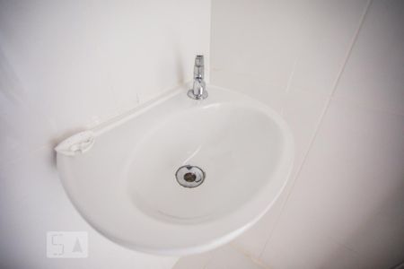 Detalhe- Banheiro de kitnet/studio para alugar com 1 quarto, 26m² em Parque Jabaquara, São Paulo