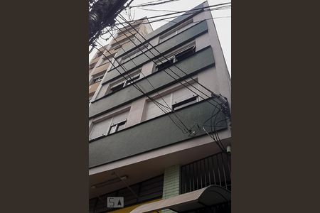 Apartamento para alugar com 105m², 3 quartos e sem vagaFachada