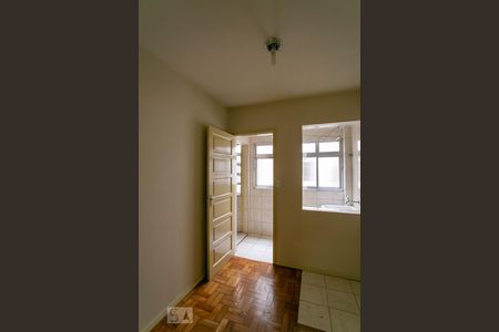 Apartamento para alugar com 105m², 3 quartos e sem vagaQuarto de Serviço