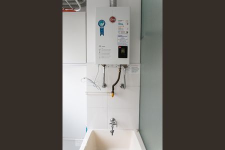 Apartamento para alugar com 43m², 2 quartos e sem vagaÁrea de Serviço - Aquecedor a Gás