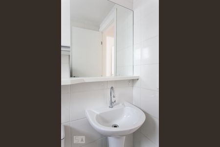 Apartamento para alugar com 43m², 2 quartos e sem vagaBanheiro