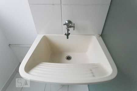 Apartamento para alugar com 43m², 2 quartos e sem vagaÁrea de Serviço - Tanque