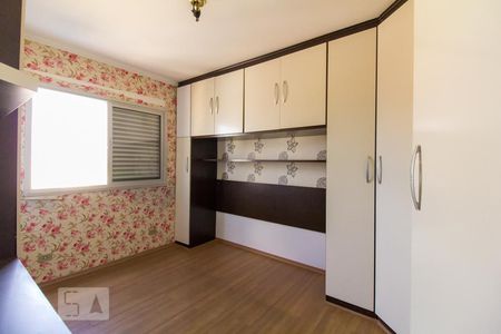 Quarto 1 de apartamento para alugar com 2 quartos, 81m² em Vila São Vicente, São Paulo