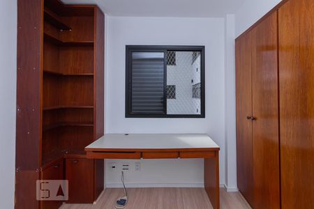 Quarto 2 de apartamento para alugar com 3 quartos, 136m² em Barra Funda, São Paulo