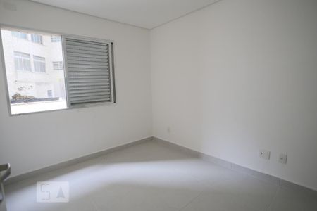 Quarto 1 de apartamento para alugar com 1 quarto, 55m² em Gonzaga, Santos
