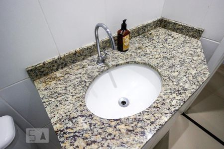 Apartamento à venda com 89m², 3 quartos e 1 vaga Apartamento à venda com 89m², 3 quartos e 1 vagaPia - Banheiro