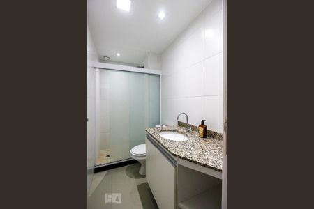 Apartamento à venda com 89m², 3 quartos e 1 vaga Apartamento à venda com 89m², 3 quartos e 1 vagaBanheiro