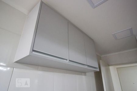 Apartamento à venda com 48m², 1 quarto e sem vaga Apartamento à venda com 48m², 1 quarto e sem vagaCozinha - Armários
