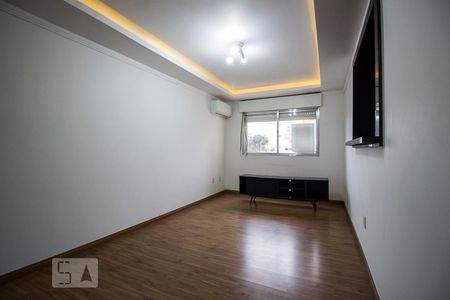 Sala de apartamento à venda com 1 quarto, 48m² em Humaitá, Porto Alegre