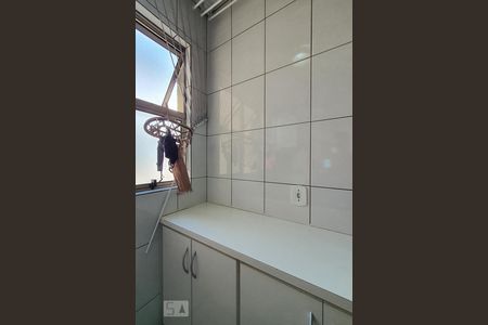 Apartamento para alugar com 67m², 3 quartos e 1 vagaÁrea de serviço