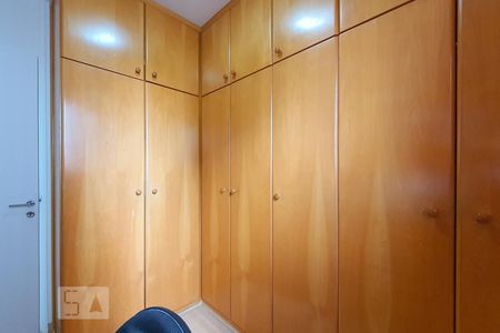 Apartamento para alugar com 67m², 3 quartos e 1 vagaQuarto 3