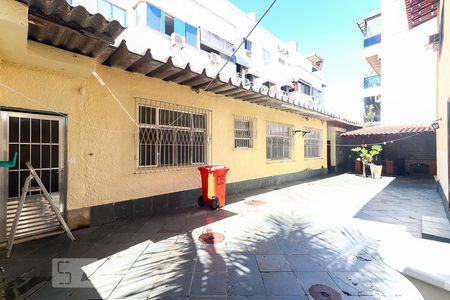 Casa à venda com 650m², 6 quartos e 6 vagasCasa Anexa