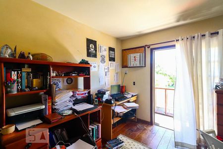 Casa à venda com 650m², 6 quartos e 6 vagasDormitório 5