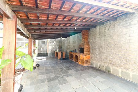 Casa à venda com 650m², 6 quartos e 6 vagasÁrea Externa