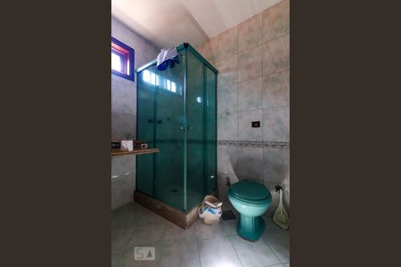 Casa à venda com 650m², 6 quartos e 6 vagasBanheiro Dormitório 5