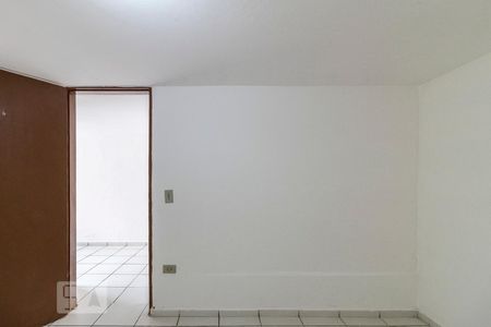 Sala de kitnet/studio para alugar com 1 quarto, 25m² em Vila Guarani (z Sul), São Paulo