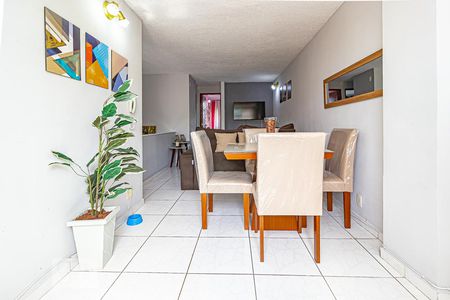 Sala de apartamento à venda com 2 quartos, 56m² em Taquara, Rio de Janeiro