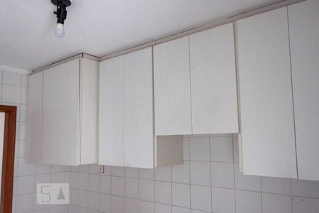 Apartamento à venda com 65m², 2 quartos e 1 vagaCozinha - Armários