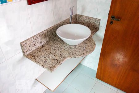 Apartamento à venda com 65m², 2 quartos e 1 vagaBanheiro 