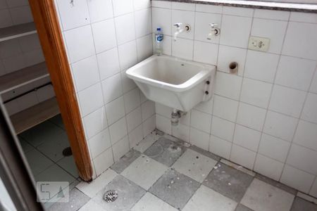 Apartamento à venda com 65m², 2 quartos e 1 vagaÁrea de Serviço