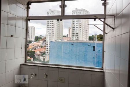 Apartamento à venda com 65m², 2 quartos e 1 vagaÁrea de Serviço
