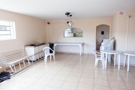 Apartamento à venda com 65m², 2 quartos e 1 vagaÁrea comum - Salão de festas