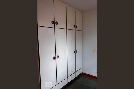 Apartamento à venda com 65m², 2 quartos e 1 vagaQuarto 1 - Armários