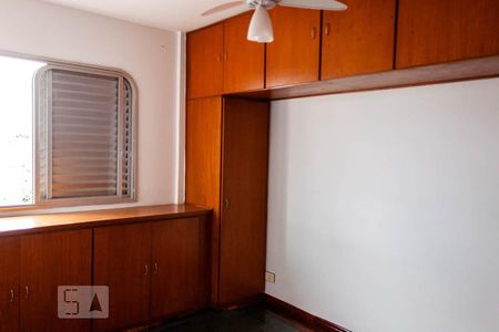 Apartamento à venda com 65m², 2 quartos e 1 vagaQuarto 2