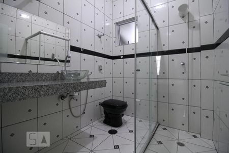 Banheiro de apartamento para alugar com 1 quarto, 54m² em Vila Mariana, São Paulo