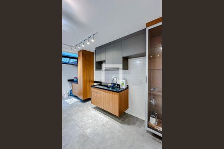 Cozinha de apartamento à venda com 1 quarto, 38m² em Sé, São Paulo