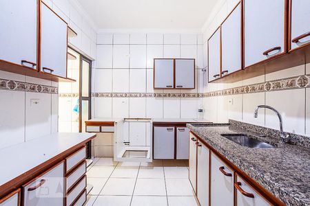 Apartamento à venda com 90m², 3 quartos e 2 vagasCozinha