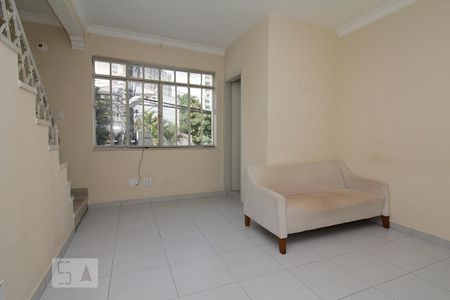 Sala de casa para alugar com 2 quartos, 75m² em Perdizes, São Paulo