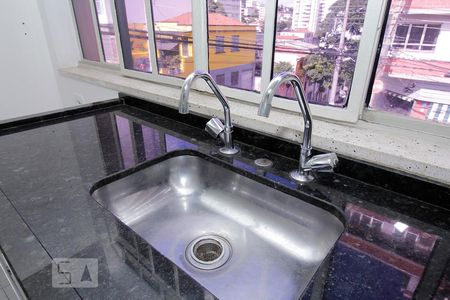 Casa para alugar com 75m², 2 quartos e sem vagaDetalhe cozinha
