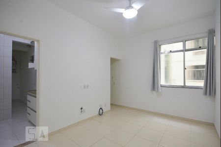 Sala de apartamento para alugar com 2 quartos, 62m² em Flamengo, Rio de Janeiro