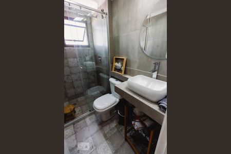 Banheiro da Suíte 1 de apartamento para alugar com 2 quartos, 93m² em Barra Funda, São Paulo