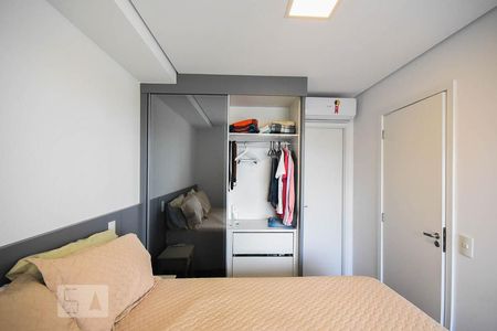 Apartamento para alugar com 35m², 1 quarto e 1 vagaArmário da suíte 