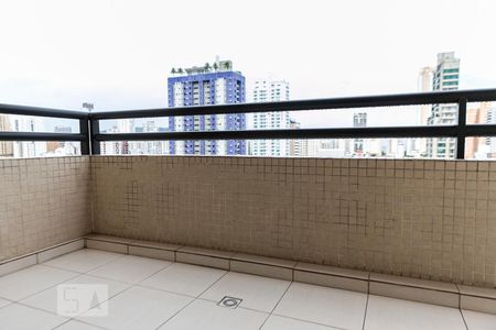 Sacada de apartamento para alugar com 2 quartos, 84m² em Embaré, Santos