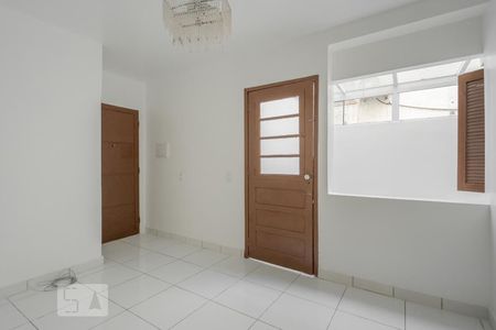 Sala de apartamento à venda com 1 quarto, 40m² em Petrópolis, Porto Alegre
