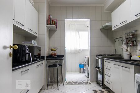 Apartamento à venda com 82m², 3 quartos e 2 vagasCozinha