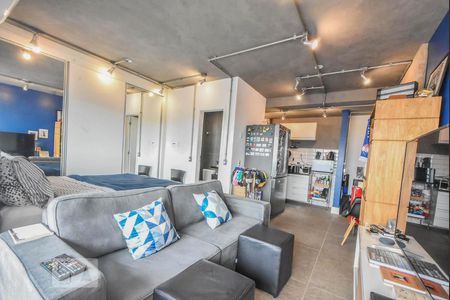 Apartamento à venda com 45m², 1 quarto e 1 vagaSala