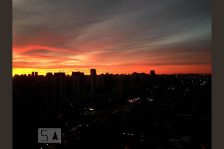 Apartamento à venda com 45m², 1 quarto e 1 vaga Apartamento à venda com 45m², 1 quarto e 1 vagaPiscina - Vista