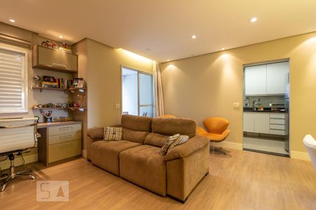 Sala de apartamento à venda com 2 quartos, 74m² em Jardim Tupanci, Barueri